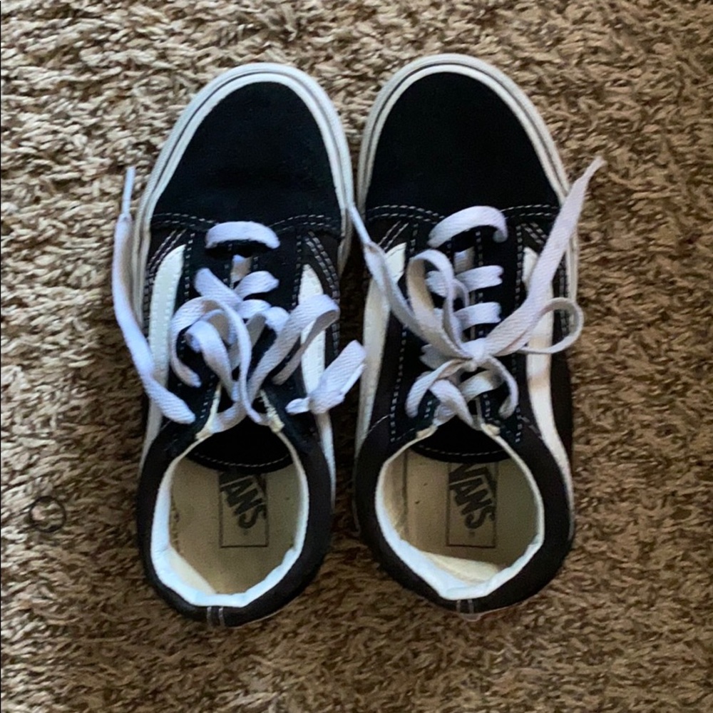 Kids Old Skool Black and White Vans